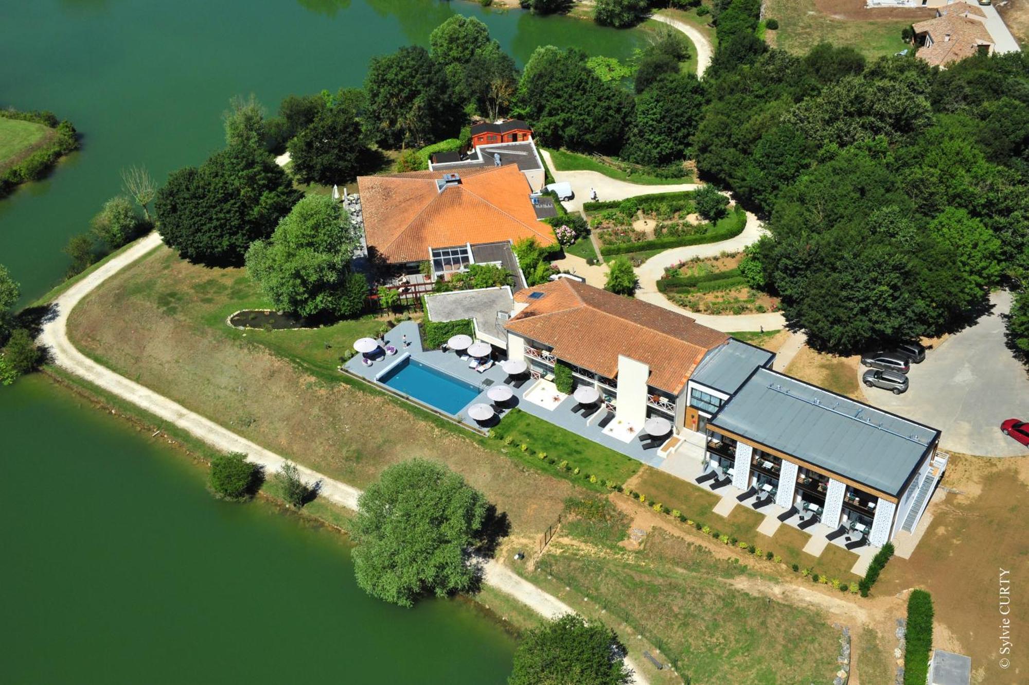 Les Jardins Du Lac Trizay Bagian luar foto